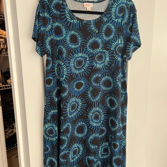 LuLaRoe Dresses & Skirts - LLR Blue and Black Sunburst Patterned Women's High Low hem Dress